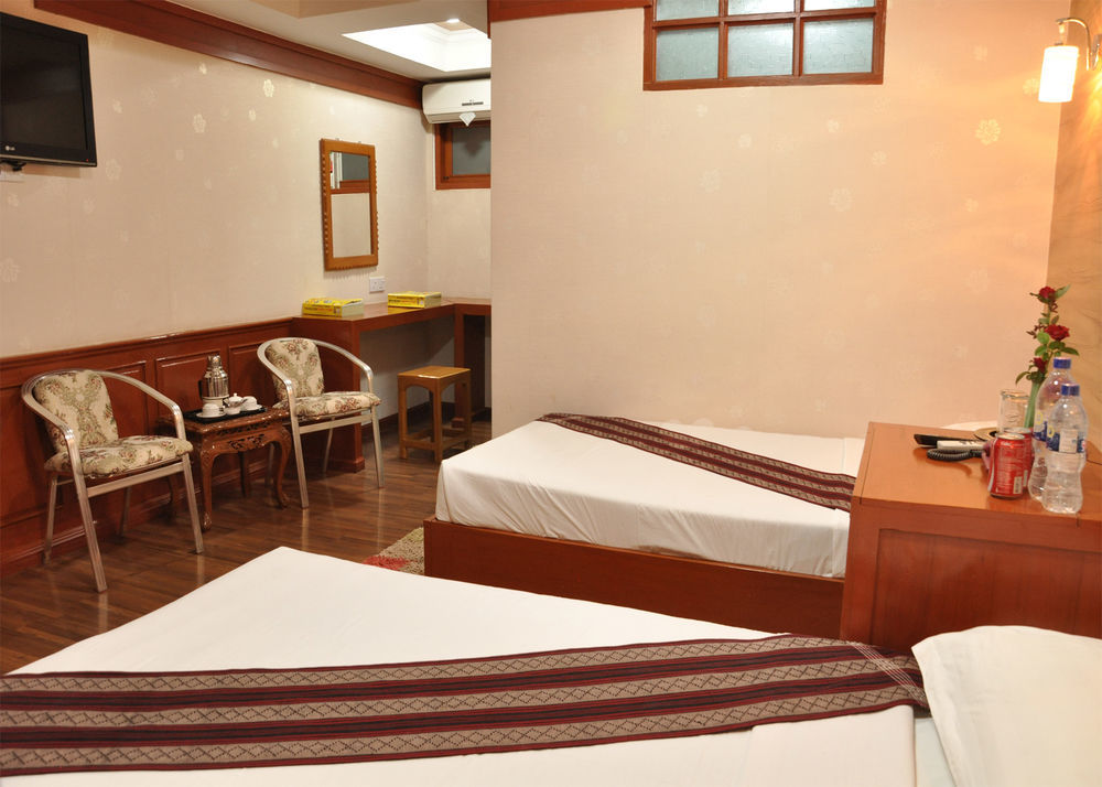 Green Land Motel Bagan Exterior foto