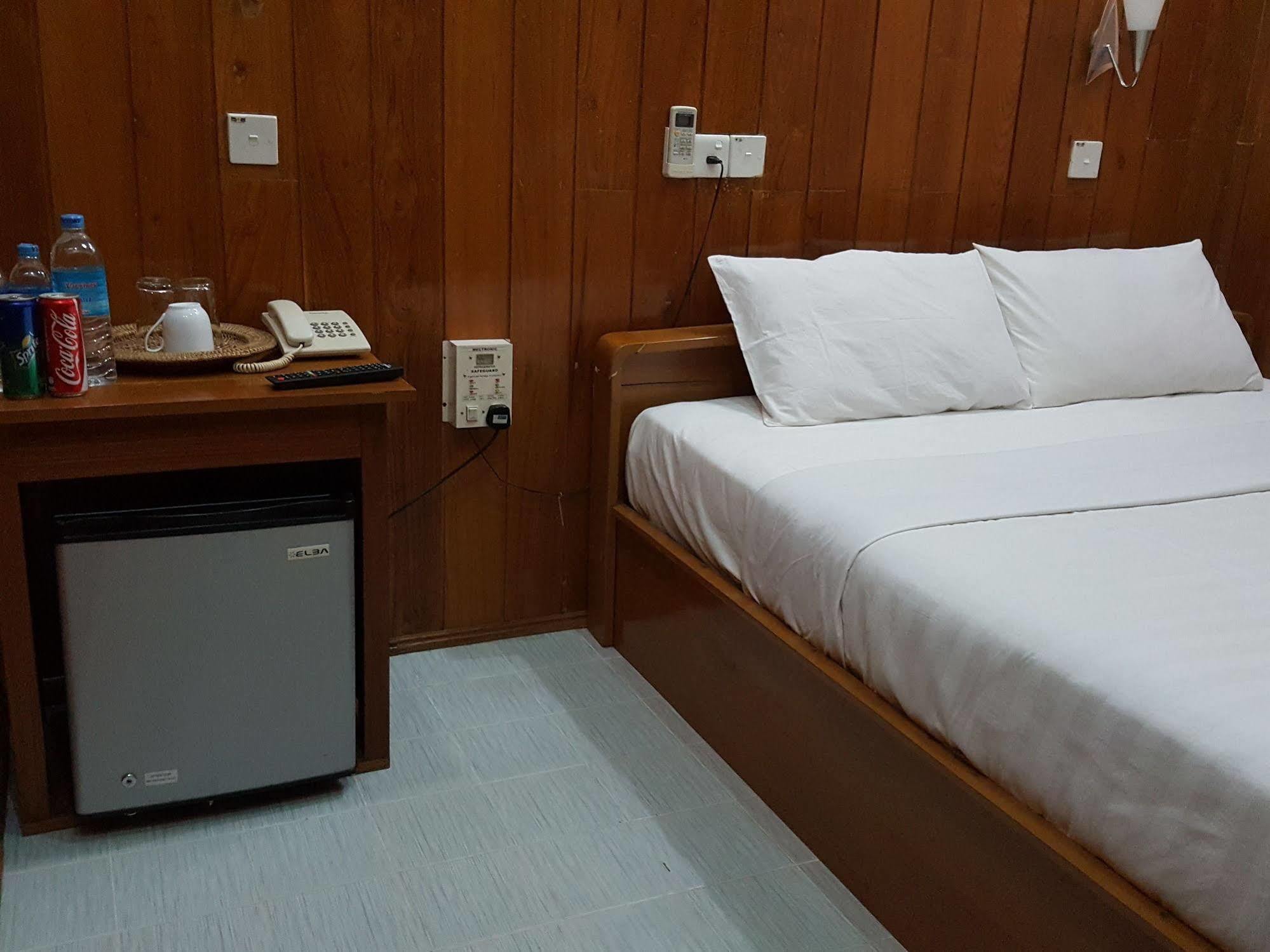 Green Land Motel Bagan Exterior foto